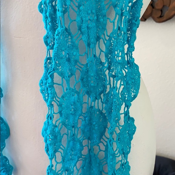Turquoise scarf - Picture 2 of 2